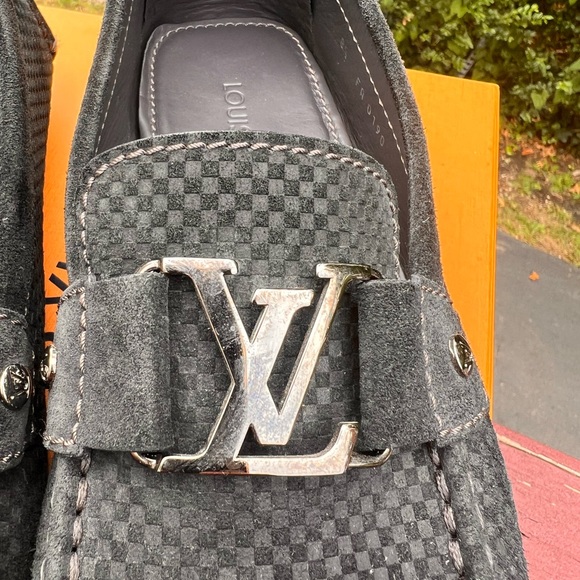 LOUIS VUITTON MENS DARK GRAY LOAFERS SIZE 8.5 - Picture 15 of 15